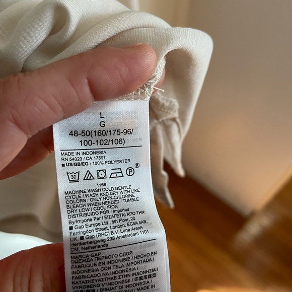 Gap Blouse - Picture 6 of 6